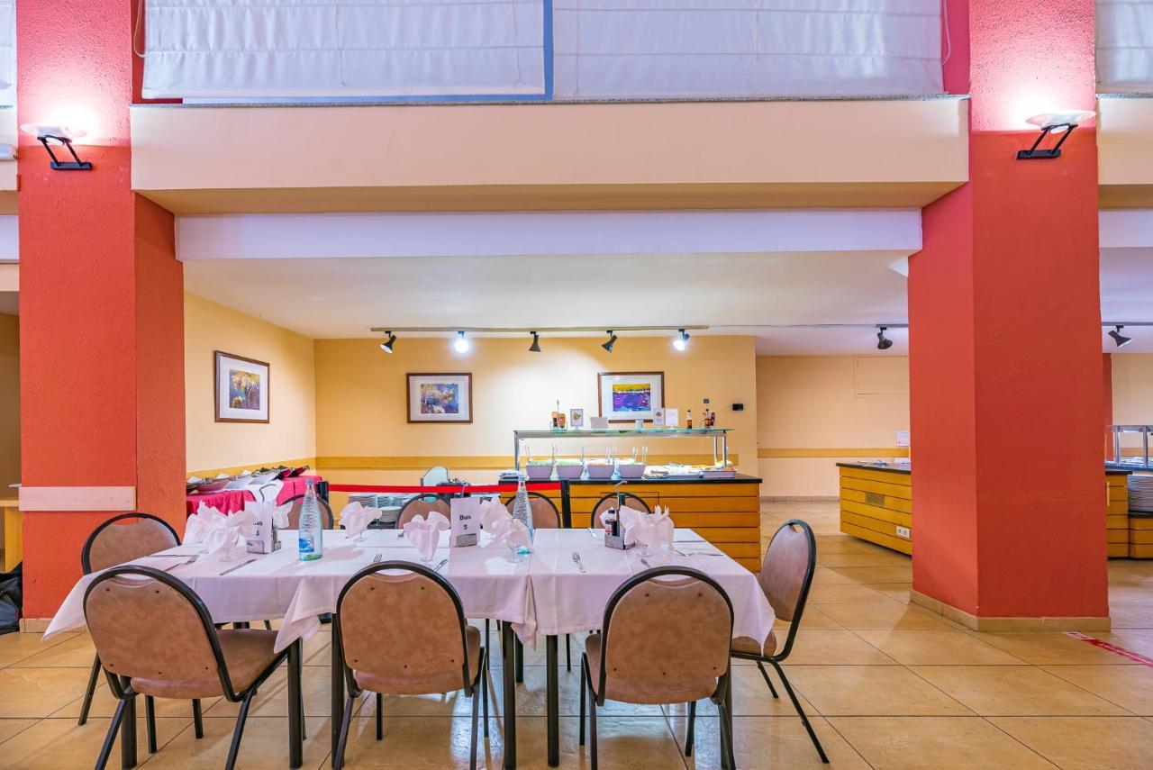 Xon'S Platja Ha Hotell Empuriabrava Eksteriør bilde