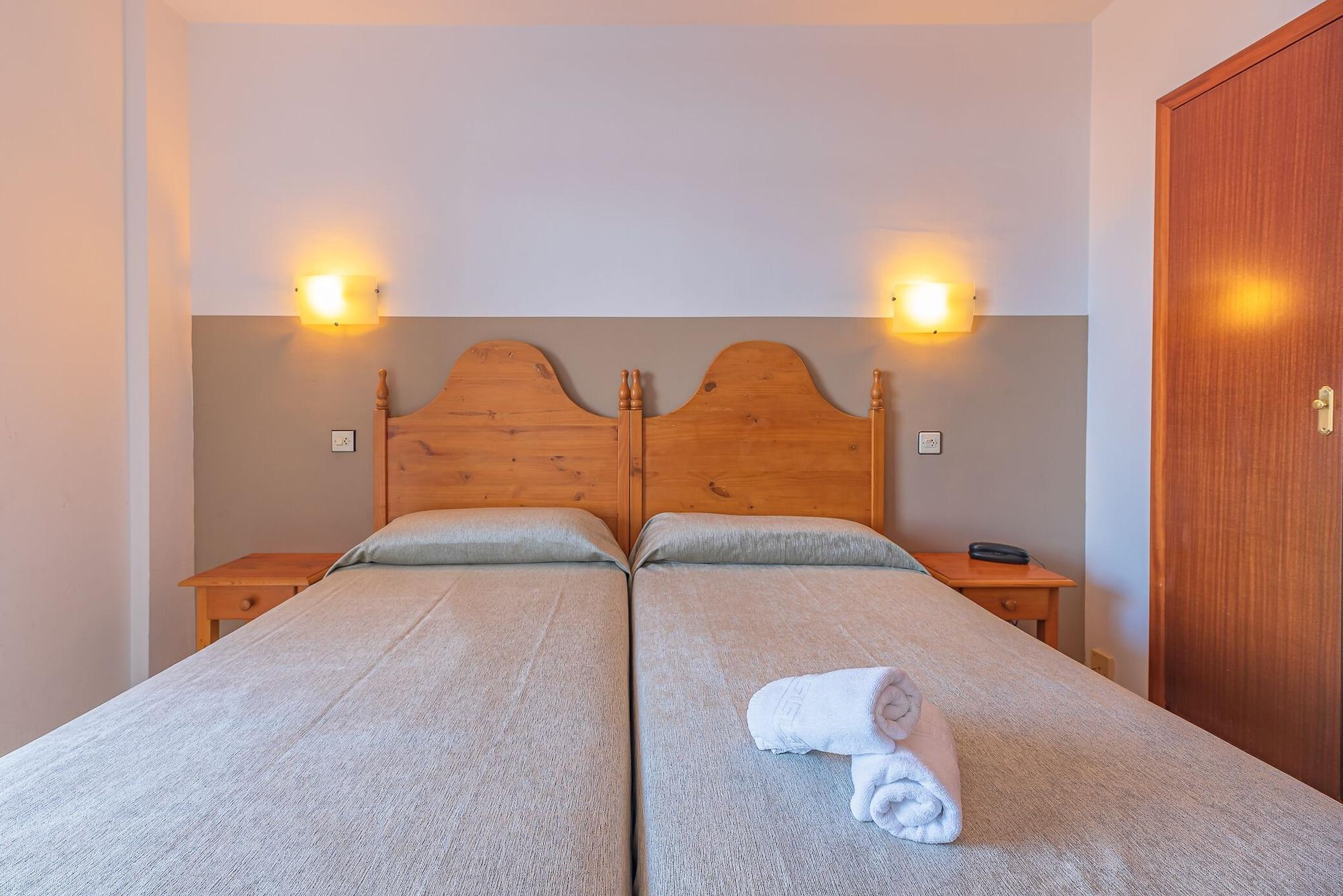 Xon'S Platja Ha Hotell Empuriabrava Eksteriør bilde