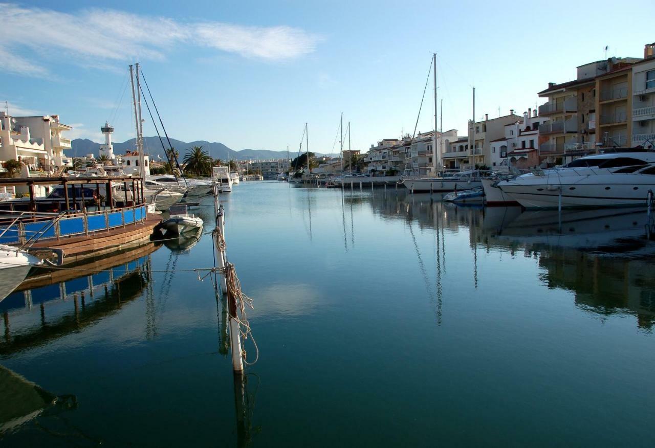 Xon'S Platja Ha Hotell Empuriabrava Eksteriør bilde